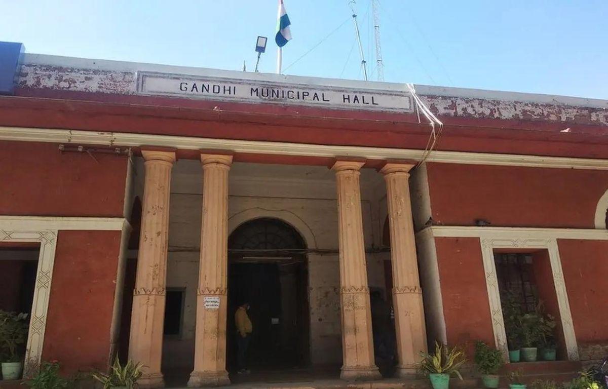 Bikaner News: अब निगम की लाइटों से रोशन होगा पीबीएम परिसर